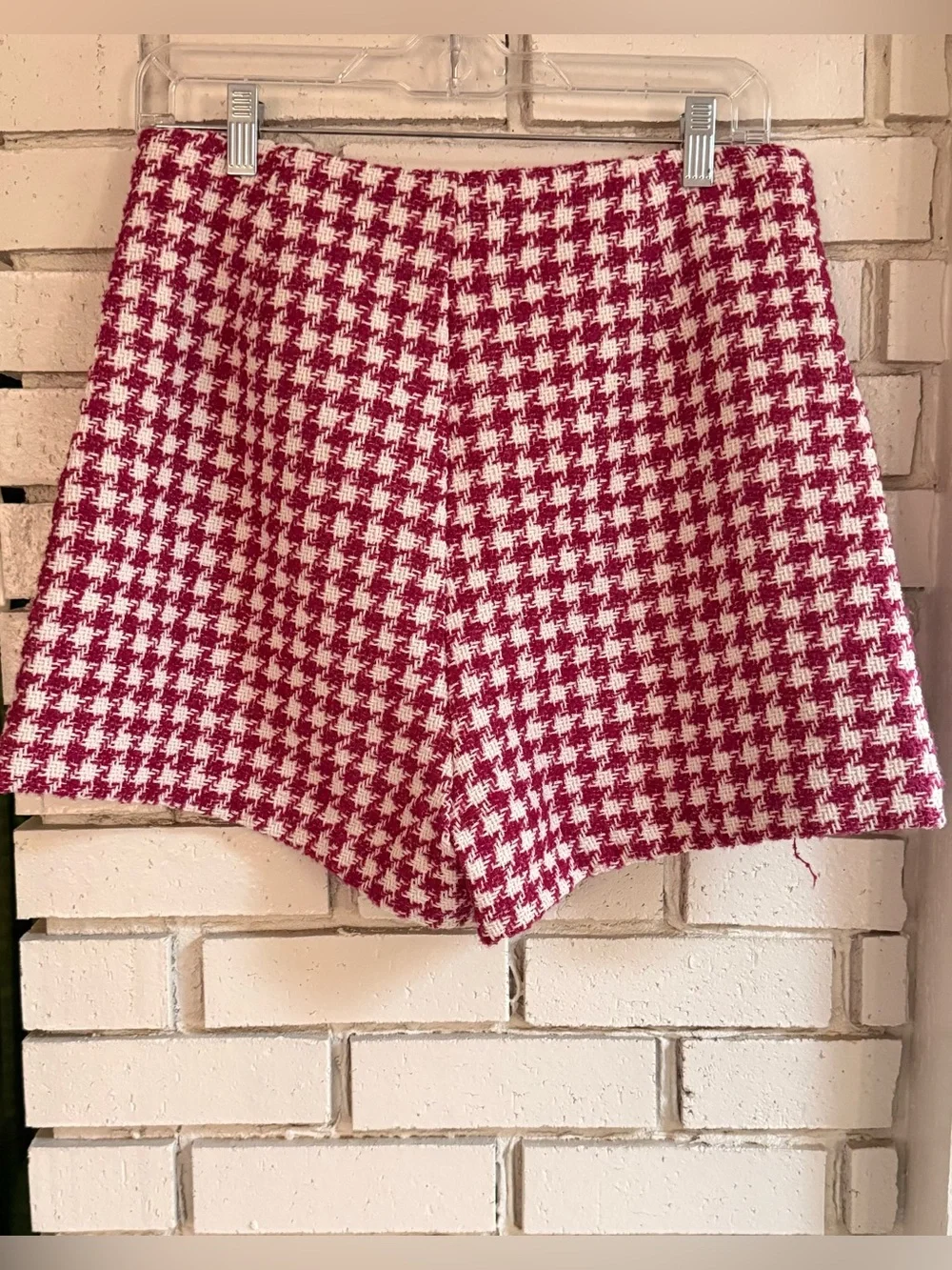 Women's Pink White Houndstooth Tweed Skort Pearl Button High Waist Mini Chic L
